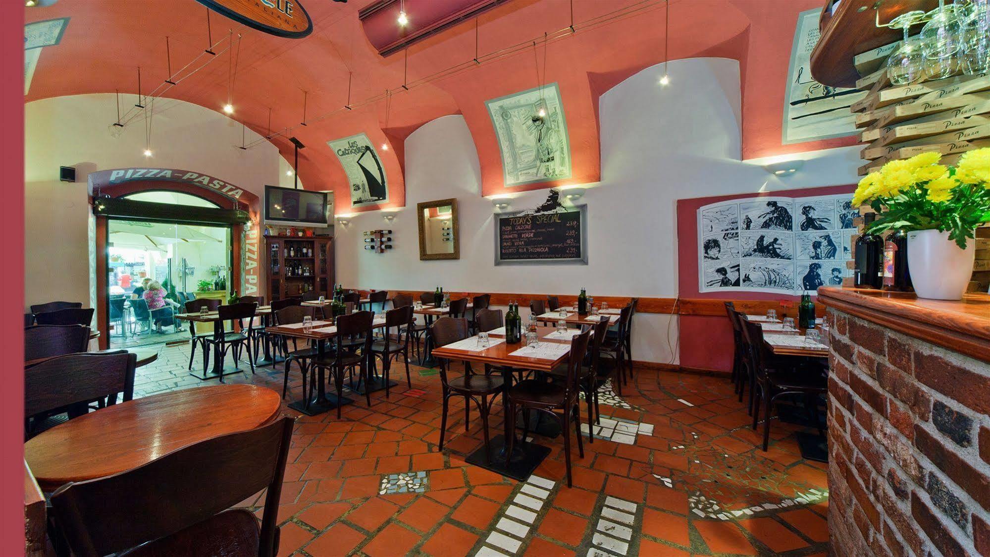Hotel Corto Old Town