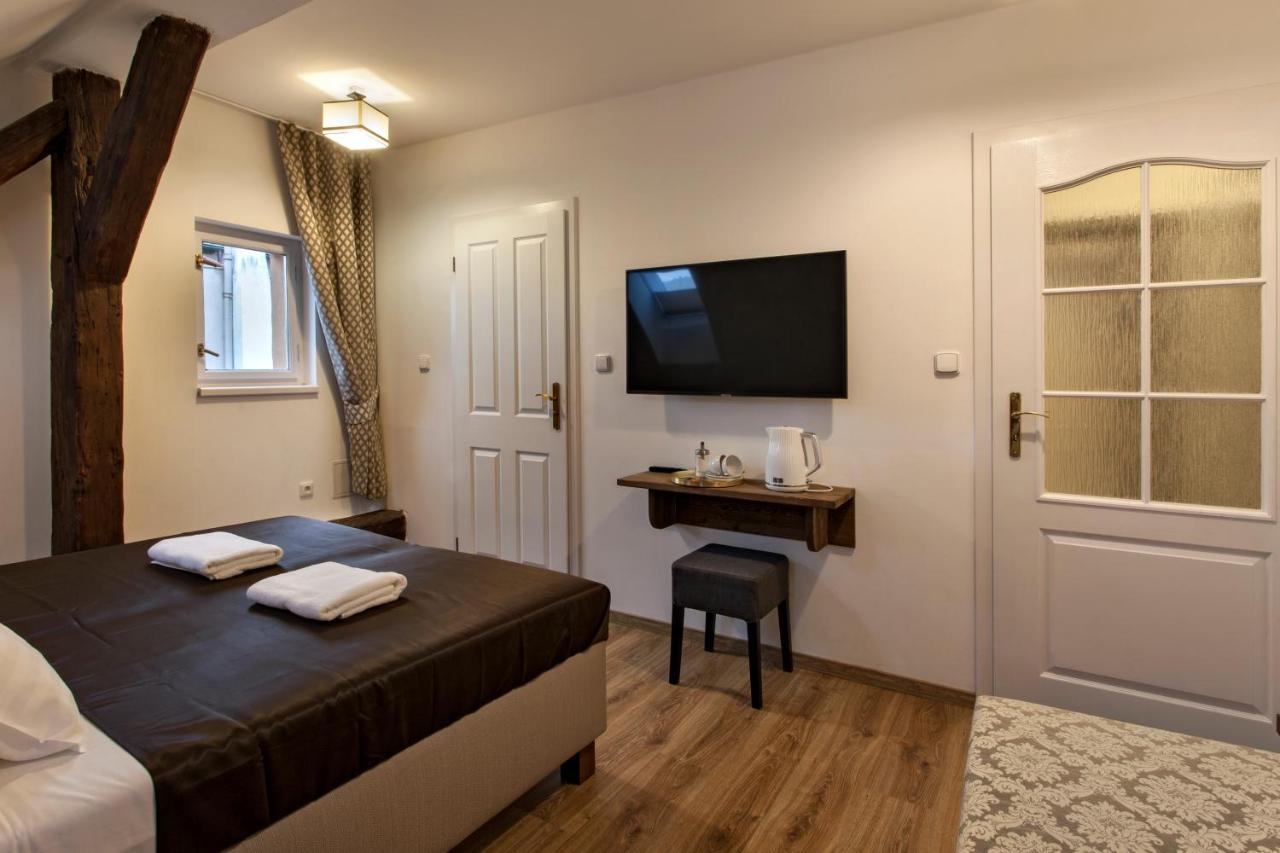 Corto Old Town Hotel